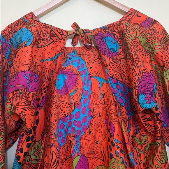 Vintage Design House Open Tie-Back Square Neck Hidden Safari Animal Top Shirt - Picture 11 of 15